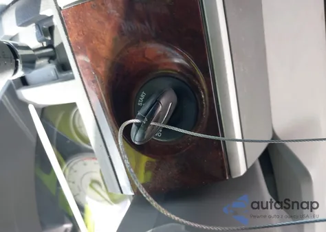 2010 Chrysler Town & Country Touring z USA, uszkodzony, nr VIN 2A4RR5D14AR214553